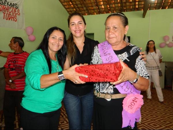 Mães da 3ª idade são homenageadas pela SEMAS - Imagem 3