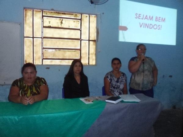 Secretaria de Educação realiza reunião com os monitores e diretores do Mais Educação - Imagem 4