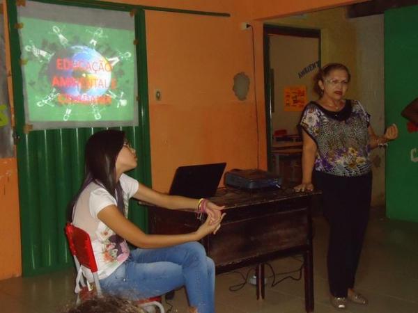 Programa Eu faço Minha Cidade Mais Limpa chega ao Bairro Sinobilina  - Imagem 4