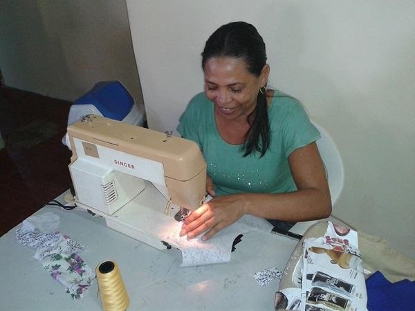 Prefeito Manin Geronço e Vice-Prefeito Raimundo do PT visitam cursistas no CRAS - Imagem 2