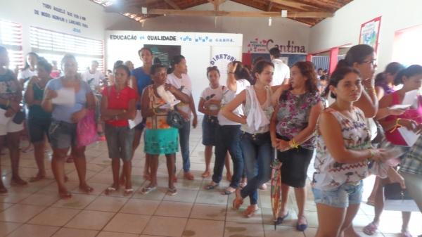 Mutirão Faz Atendimento a 486 Mulheres na Abertura da Semana Cultural que Teve inicio dia 25 de Abril de 2014 - Imagem 7