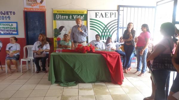 Mutirão Faz Atendimento a 486 Mulheres na Abertura da Semana Cultural que Teve inicio dia 25 de Abril de 2014 - Imagem 6