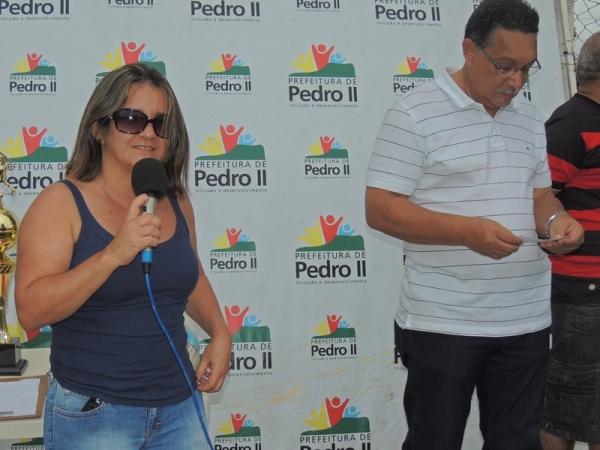 Neuma Café anuncia reforma do estádio municipal - Imagem 1