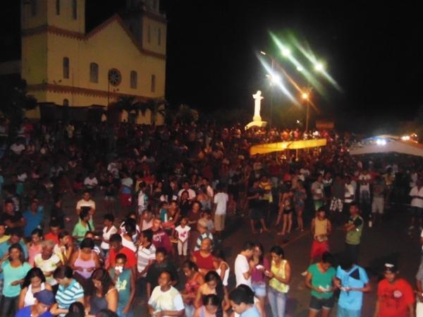 Festa do Trabalhador reúne multidão na Praça da Igreja Matriz - Imagem 10