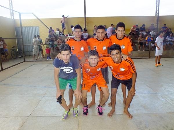 Torneio de Futsal em Dom Expedito Lopes anima o Dia do Trabalhador - Imagem 1