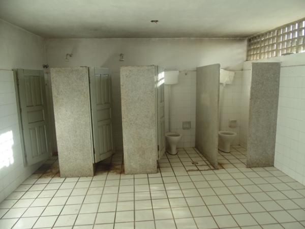 Ginásio Pindungão está sucateado e deputado diz que reforma já foi feita - Imagem 7