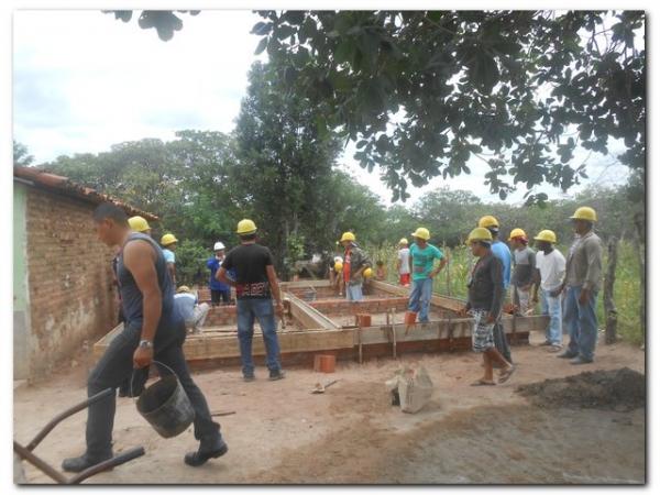 Prefeitura Municipal de Inhuma e ADM em parceria com a Secretaria Estadual de Empreendedorismo beneficiam inhumenses com Curso de Pedreiro  - Imagem 1