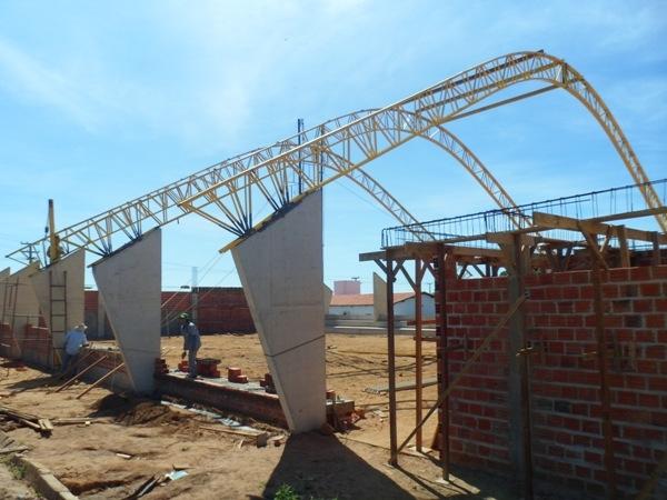 Construção da Quadra Coberta com Vestuário no Bairro Vale Verde está em ritmo acelerado - Imagem 1