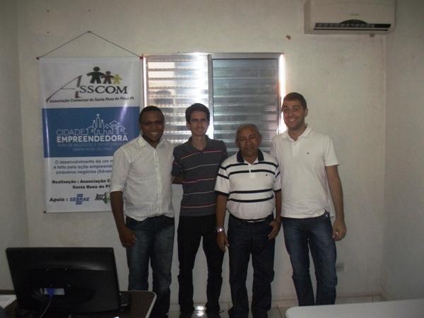 Training do SEBRAE visitam Projeto PAIS em Santa Rosa do Piauí - Imagem 1