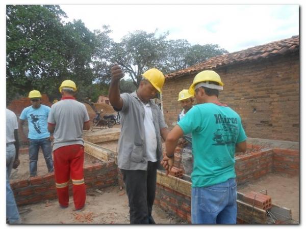 Prefeitura Municipal de Inhuma e ADM em parceria com a Secretaria Estadual de Empreendedorismo beneficiam inhumenses com Curso de Pedreiro  - Imagem 3
