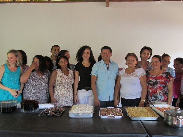 Curso de corte e costura é finalizado com almoço
