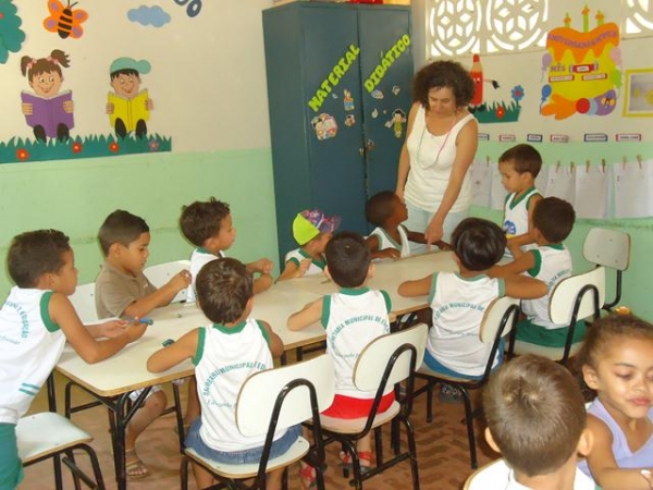 Formadora do Projeto Brincar visitou a Cidade de Ipiranga - Imagem 11