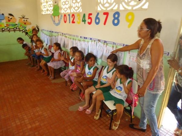 Formadora do Projeto Brincar visitou a Cidade de Ipiranga - Imagem 19