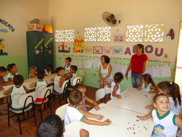 Formadora do Projeto Brincar visitou a Cidade de Ipiranga - Imagem 12