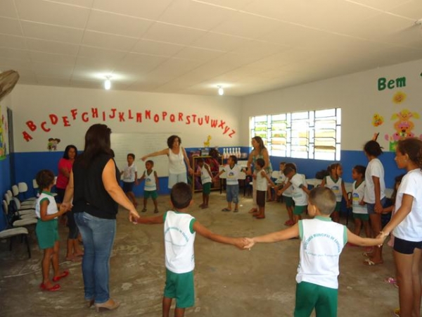 Formadora do Projeto Brincar visitou a Cidade de Ipiranga - Imagem 27