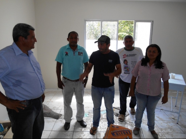 Prefeito visita a obra de ampliação da Unidade de Saúde da Lagoa Seca dos Hilários - Imagem 8