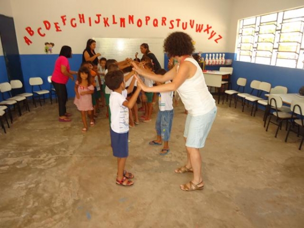 Formadora do Projeto Brincar visitou a Cidade de Ipiranga - Imagem 33