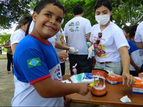 Programa da SMS cuida da saúde bucal de estudantes - Imagem 7