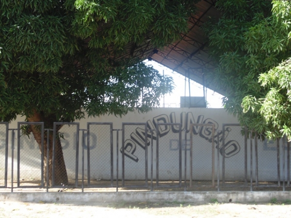 Ginásio Pindungão está sucateado e deputado diz que reforma já foi feita