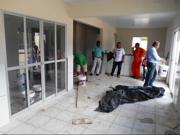 Prefeito visita a obra de ampliação da Unidade de Saúde da Lagoa Seca dos Hilários - Imagem 4