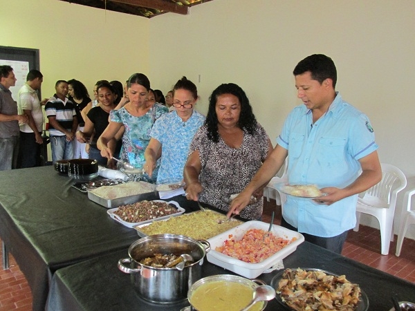 Curso de corte e costura é finalizado com almoço - Imagem 6