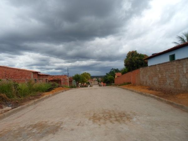 Prefeitura Conclui o Calçamento da Rua Pimentel Beleza no Bairro Lavanderia - Imagem 6