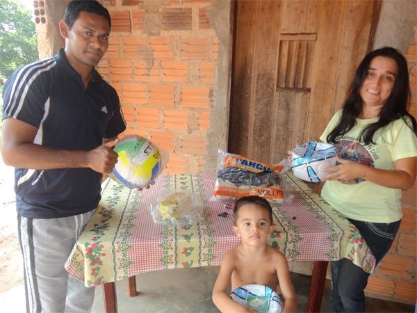 SEMEC faz entrega de material esportivo às escolas municipais - Imagem 5