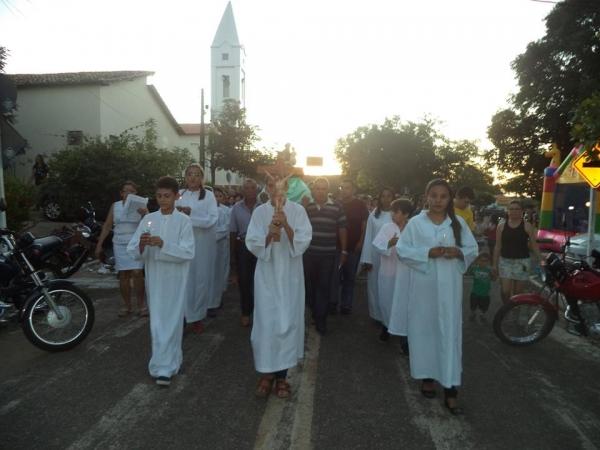 Procissão e missa marcam o encerramento do festejo de São Félix de Cantalice - Imagem 5