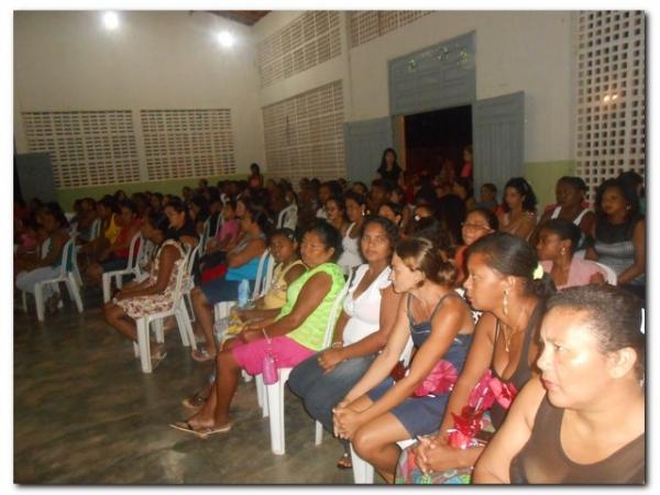 SEMTAC realiza jantar para as Mães do Centro de Convivência - Imagem 15
