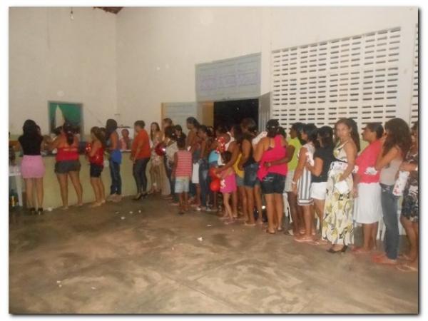 SEMTAC realiza jantar para as Mães do Centro de Convivência - Imagem 71