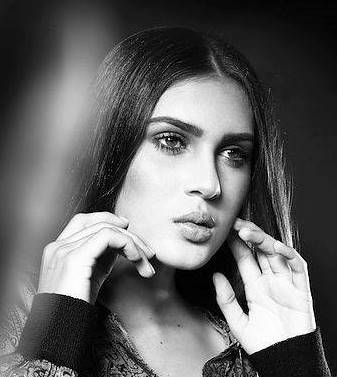 Um passo muito importante: Deise Martins inicia carreira internacional 