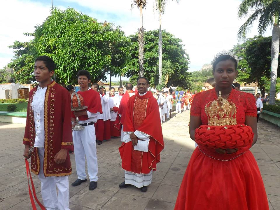 Confira a programação completa para as festividades do Divino Espírito Santo – 2014