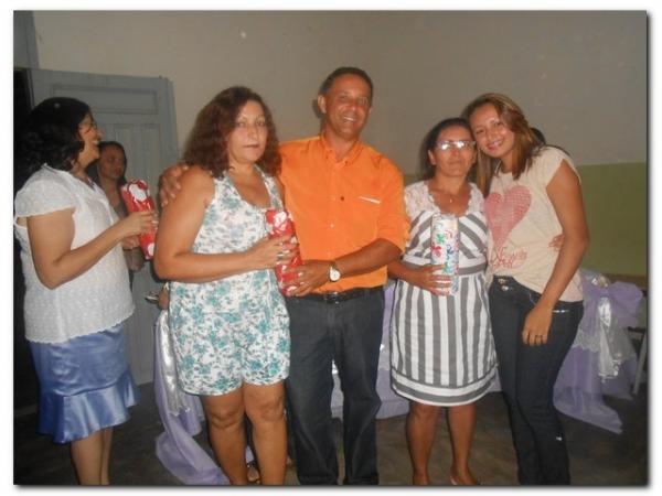 SEMTAC realiza jantar para as Mães do Centro de Convivência - Imagem 40