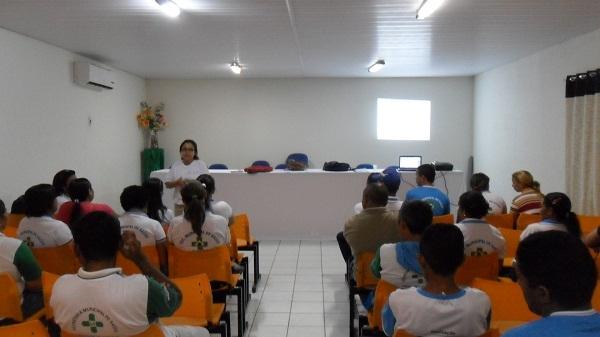 Secretaria de Saúde realiza reunião com os agentes de Saúde sobre Sistema de Informção de Mortalidade - Imagem 1