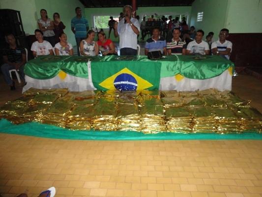Mães são homenageadas pela Prefeitura de N. S. dos Remédios - Imagem 18