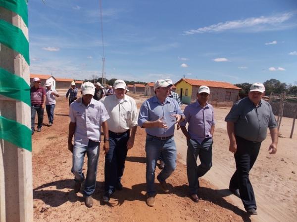 Assentamento Sambaibinha é entregue para moradores em São Francisco - Imagem 1