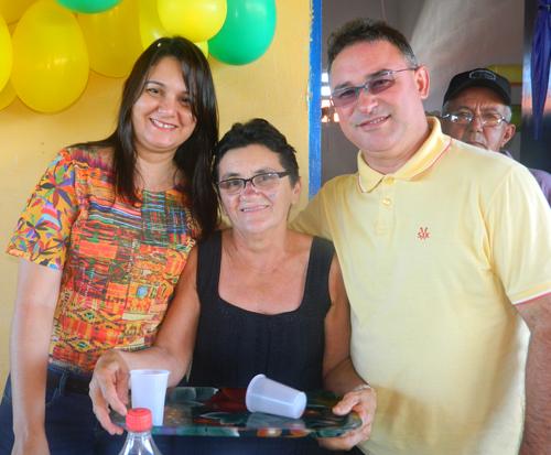Comunidade Data Veados realizou festa em homenagem ao Dia das Maes