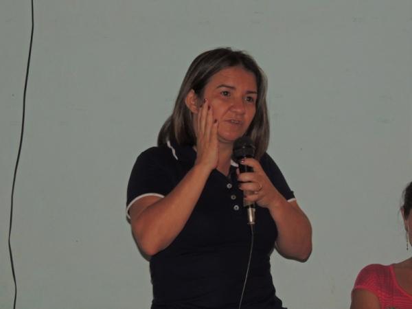 Prefeita Neuma Café participa de reunião em comunidade rural - Imagem 1