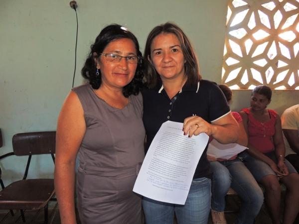 Prefeita Neuma Café participa de reunião em comunidade rural - Imagem 3