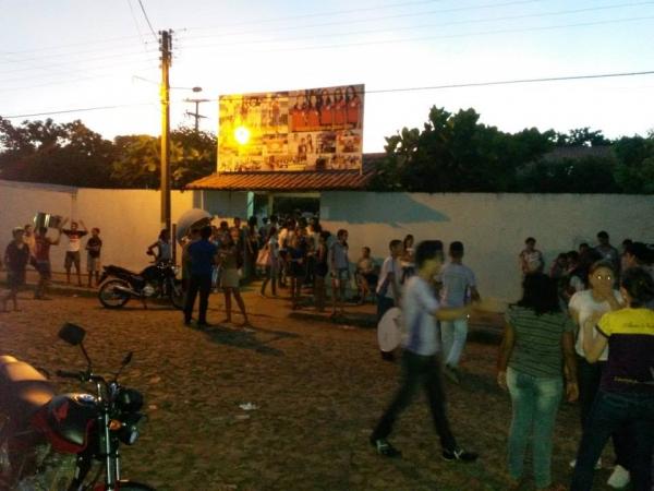 Alunos da Escola Paulo Ferraz se destacam nas Olimpíadas de Matemática sem Fronteiras 2014 - Imagem 6