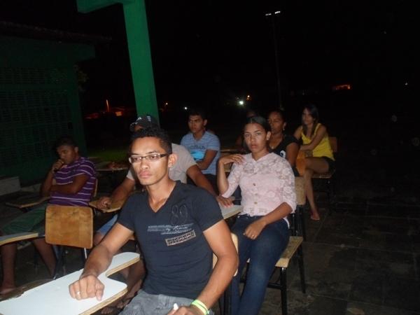 Prefeito Walfredo Filho participa da aula Inaugural dos Cursos de Auxiliar Administrativo e Vendedor - Imagem 1