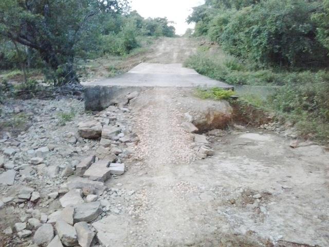 Jatobá do Piauí: Começa obra da estrada do Povoado Riacho