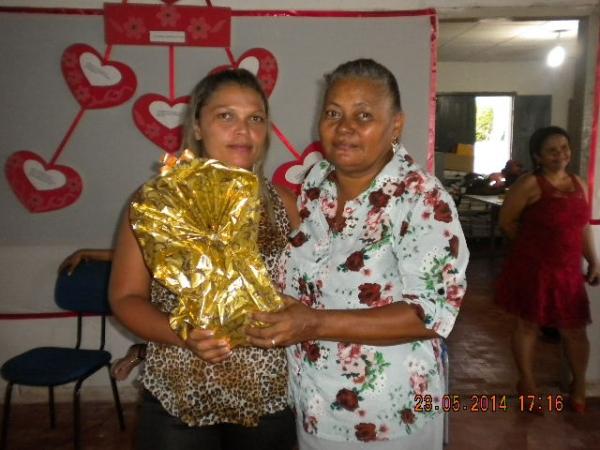 Escola Municipal Antonio Xavier realizou homenagem ao dia das mães - Imagem 30
