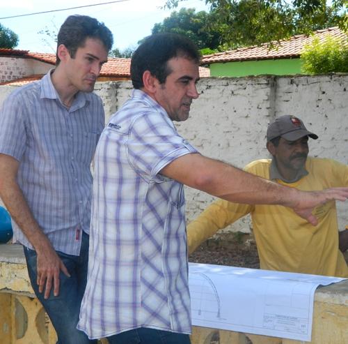 Secretário de Educação comunica o início da construção e cobertura de quadras de esportes - Imagem 2