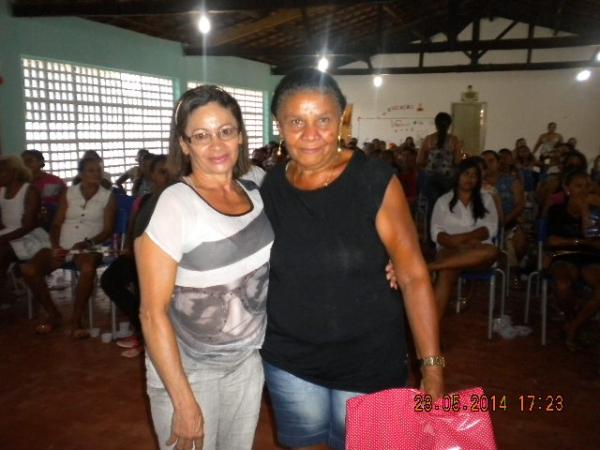 Escola Municipal Antonio Xavier realizou homenagem ao dia das mães - Imagem 37