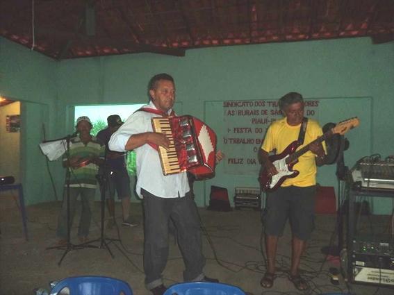 Sindicato realiza sua I Festa em prol dos Trabalhadores Rurais de São Félix do Piauí - Imagem 39