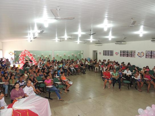 O Programa “Familia na Escola” foi realizado nas escolas Ennes Fonseca e Adelaide Rosa