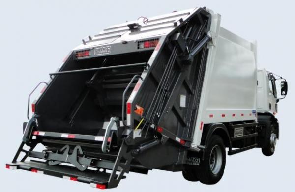 Prefeito Zé Resende assina convênio para aquisição de carro compactador de lixo - Imagem 1