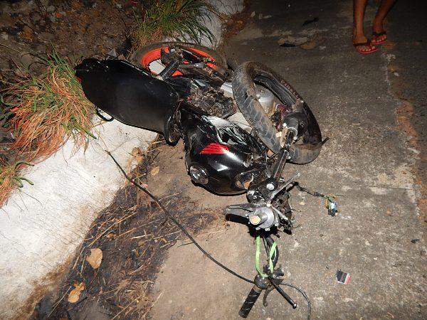 Acidente entre Classic e Motocicleta deixa uma vitima fatal em Lagoinha 