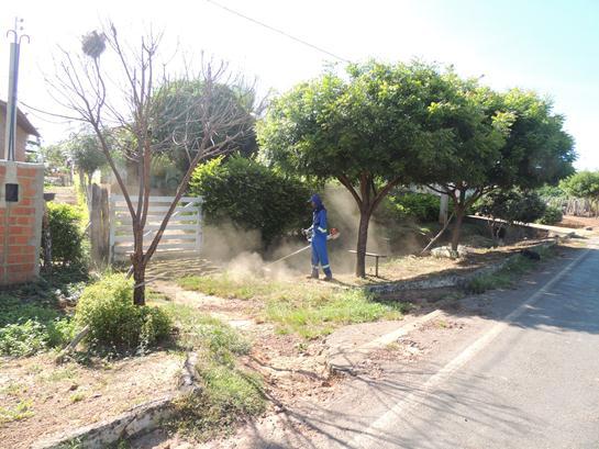 Prefeitura realiza Mutirão de Limpeza no Povoado Santo Antonio
